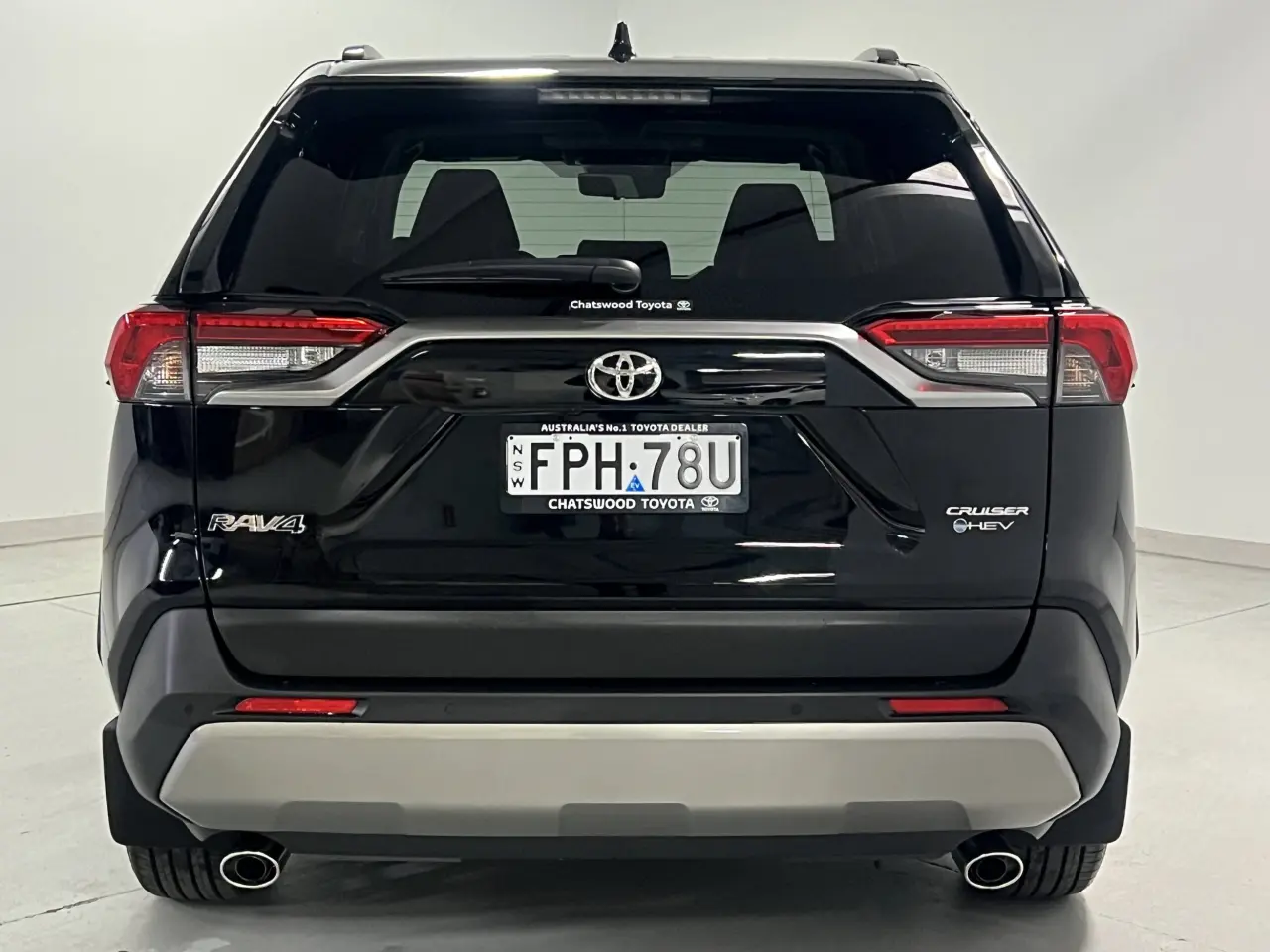 2025 TOYOTA RAV4 HYBRID Gallery Image 7