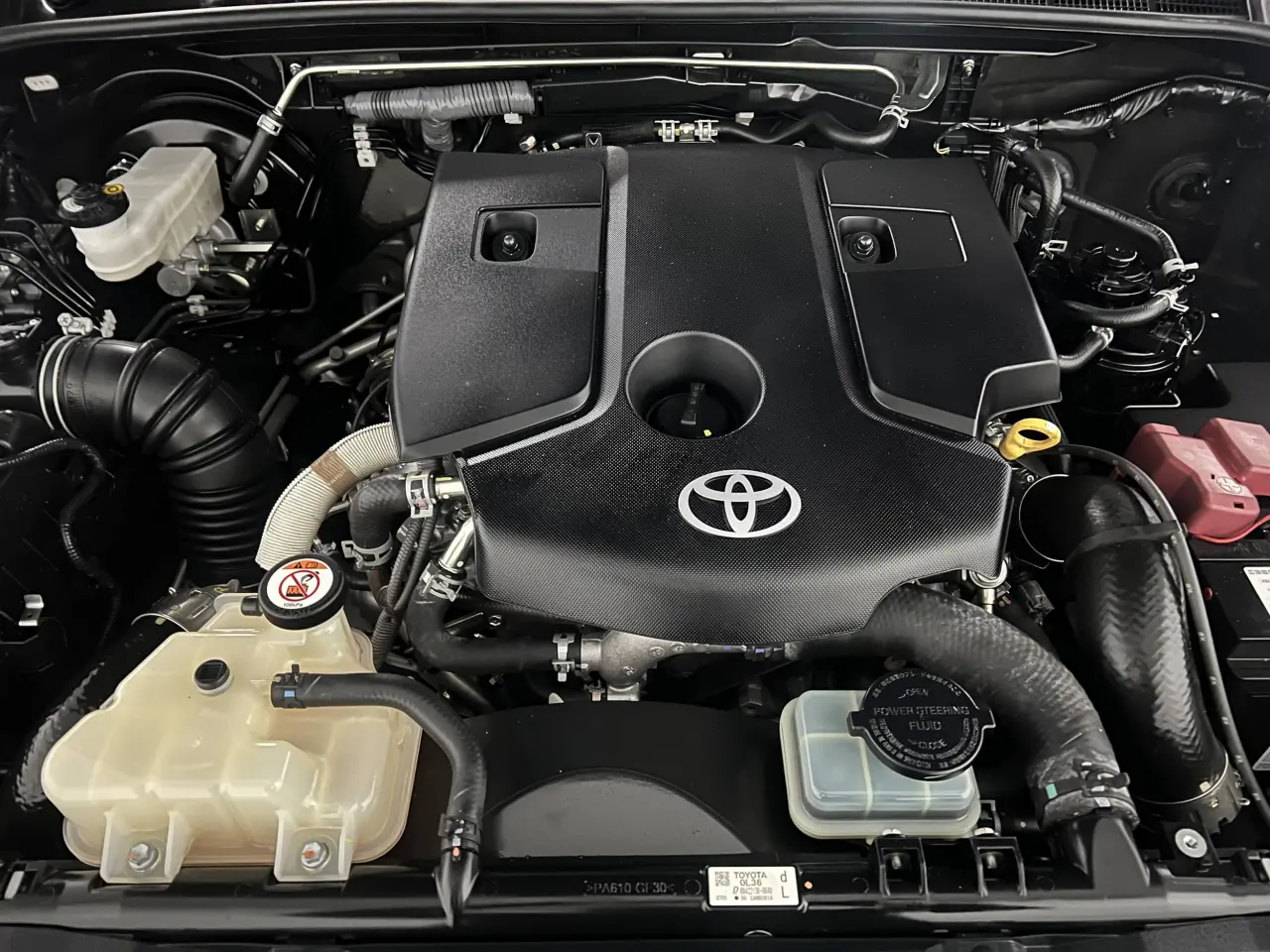 2023 TOYOTA HILUX Gallery Image 20