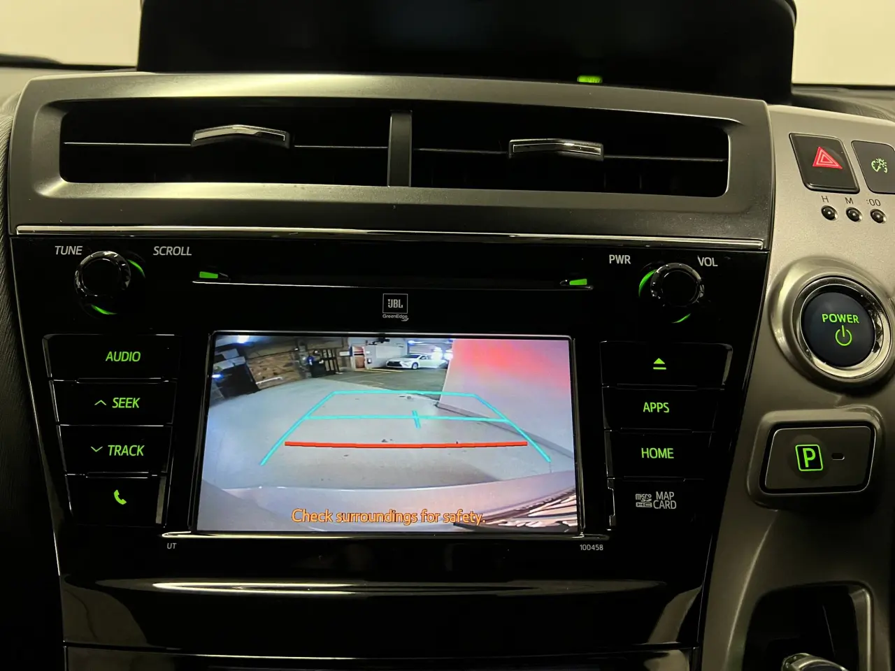 2018 TOYOTA PRIUS V Gallery Image 20