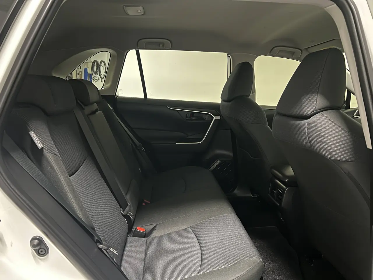 2025 TOYOTA RAV4 HYBRID Gallery Image 11