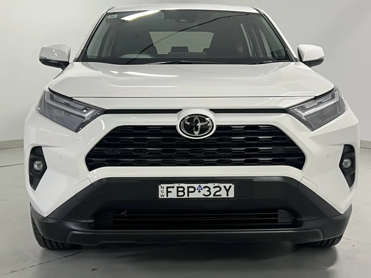 2025 TOYOTA RAV4 HYBRID Gallery Image 3