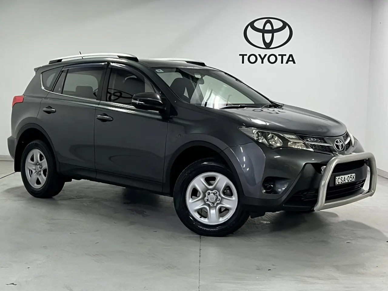 2014 TOYOTA RAV4 Gallery Image 1