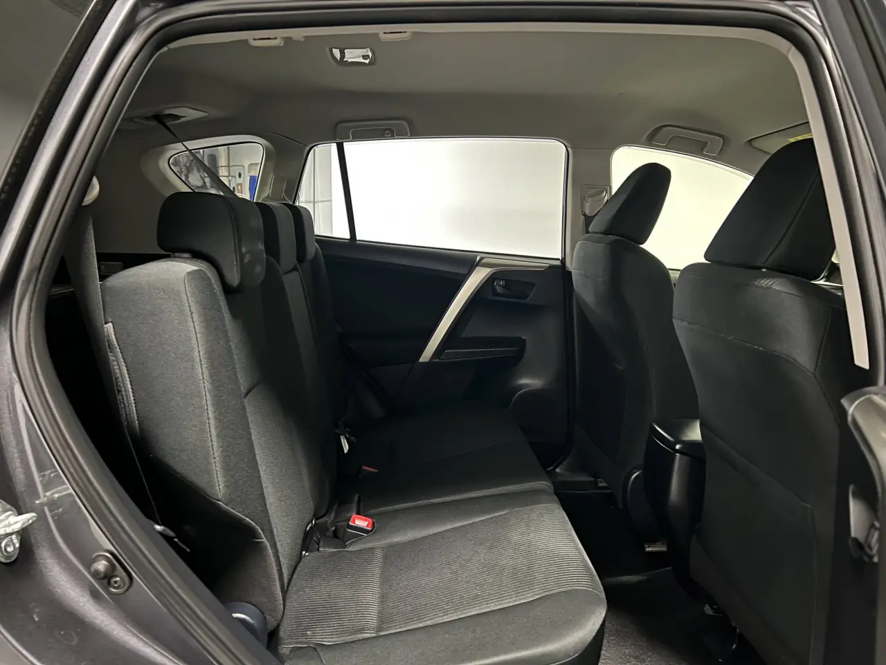 2014 TOYOTA RAV4 Gallery Image 11