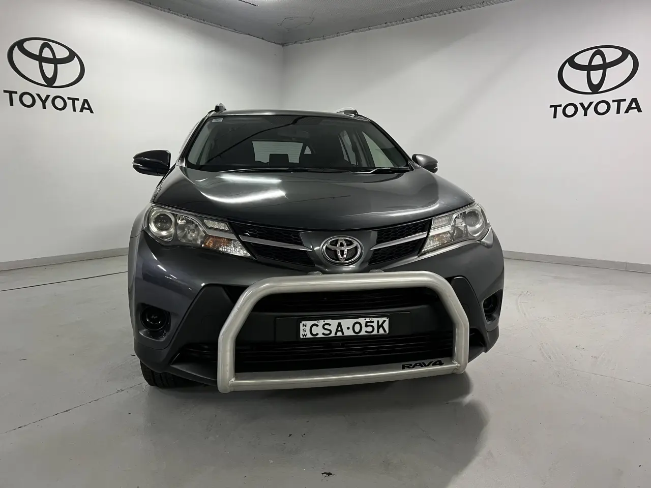 2014 TOYOTA RAV4 Gallery Image 2