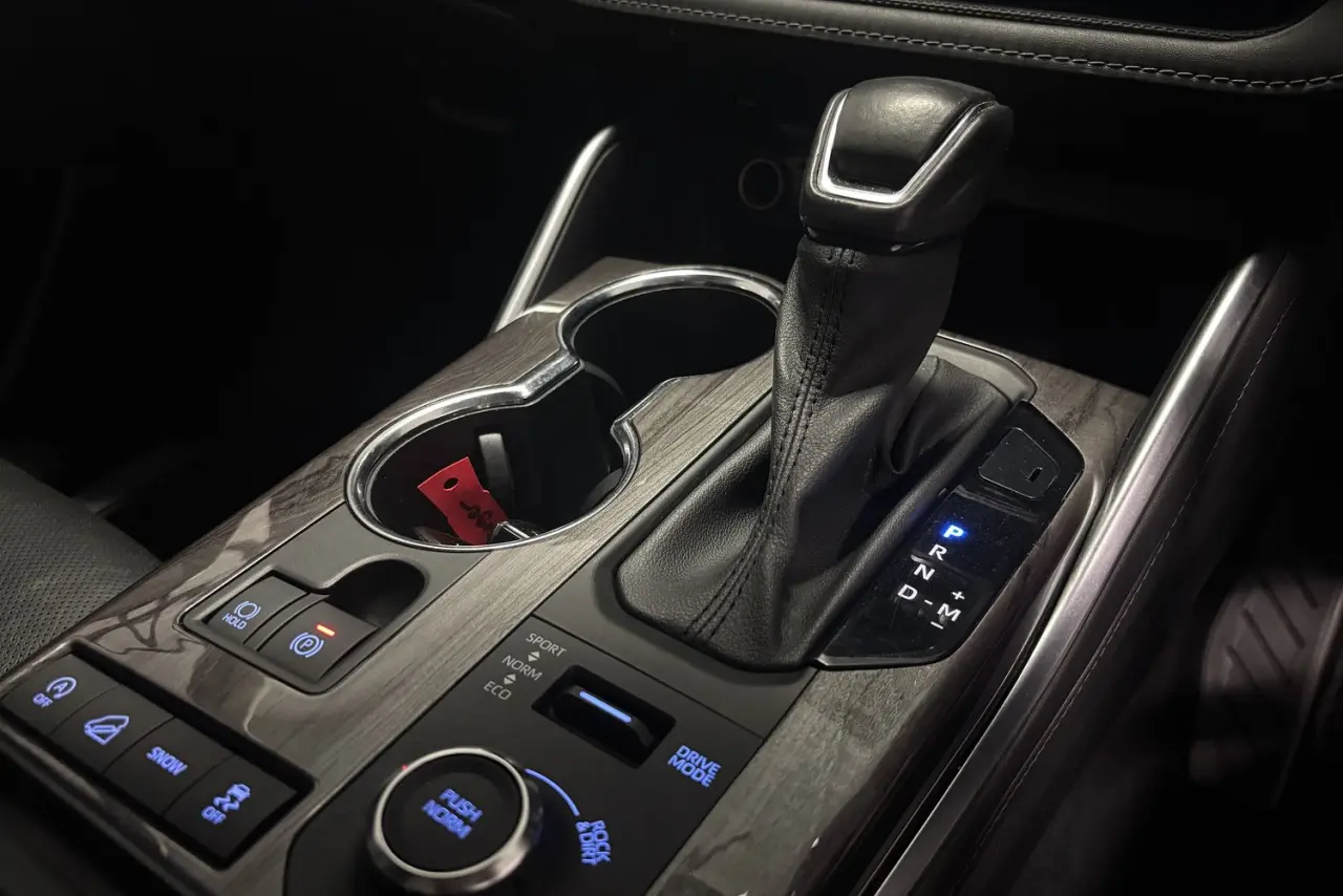 2021 Toyota Kluger Gallery Image 20