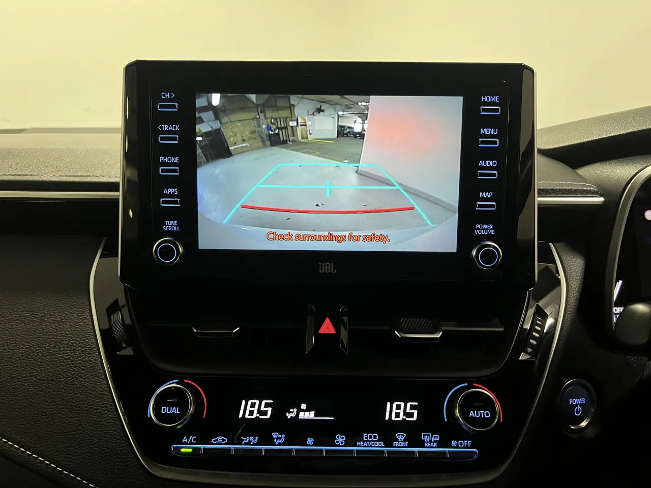 2021 TOYOTA COROLLA Gallery Image 19