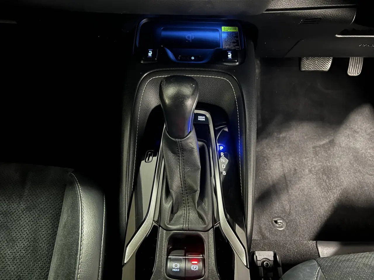 2021 TOYOTA COROLLA Gallery Image 20