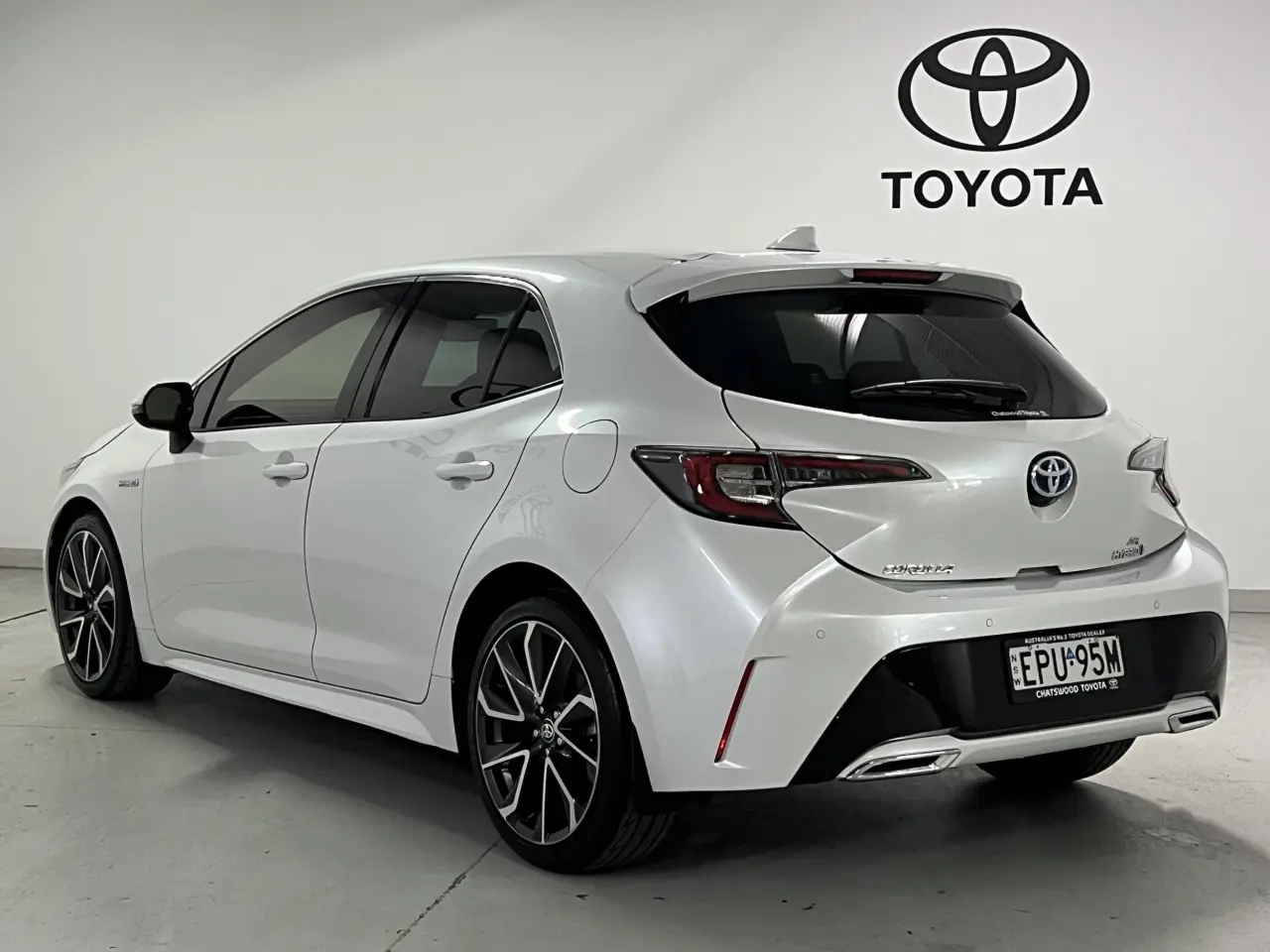 2021 TOYOTA COROLLA Gallery Image 8