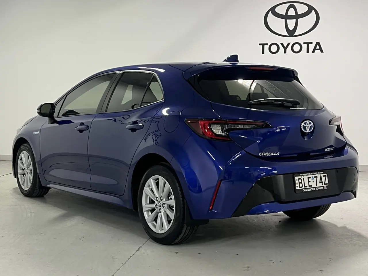 2023 TOYOTA COROLLA Gallery Image 8