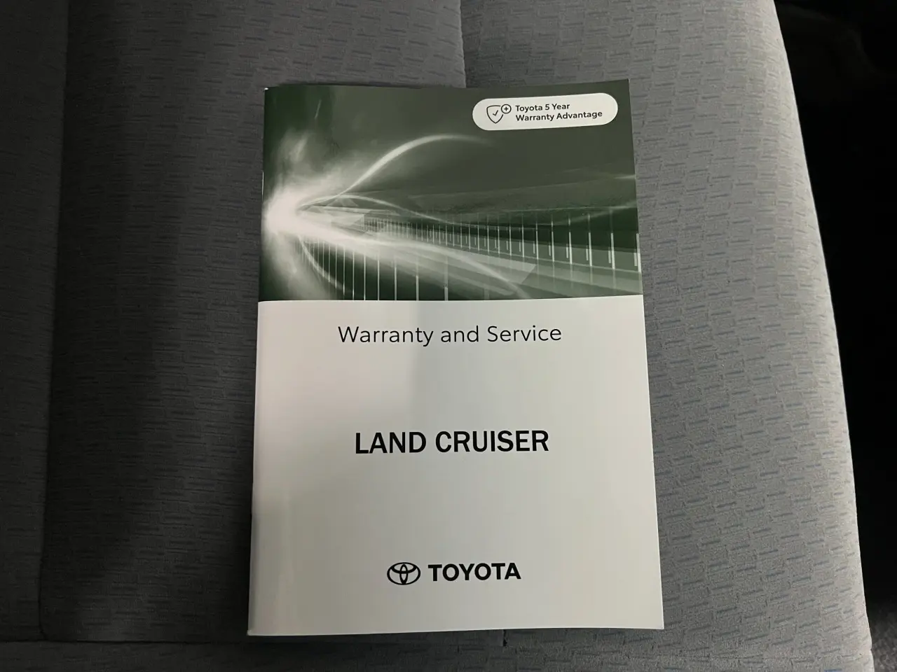 2025 TOYOTA LC MILITARY Gallery Image 18
