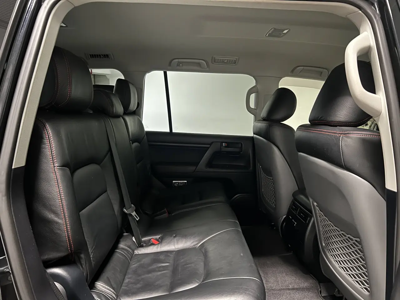2021 TOYOTA LANDCRUISER Gallery Image 11