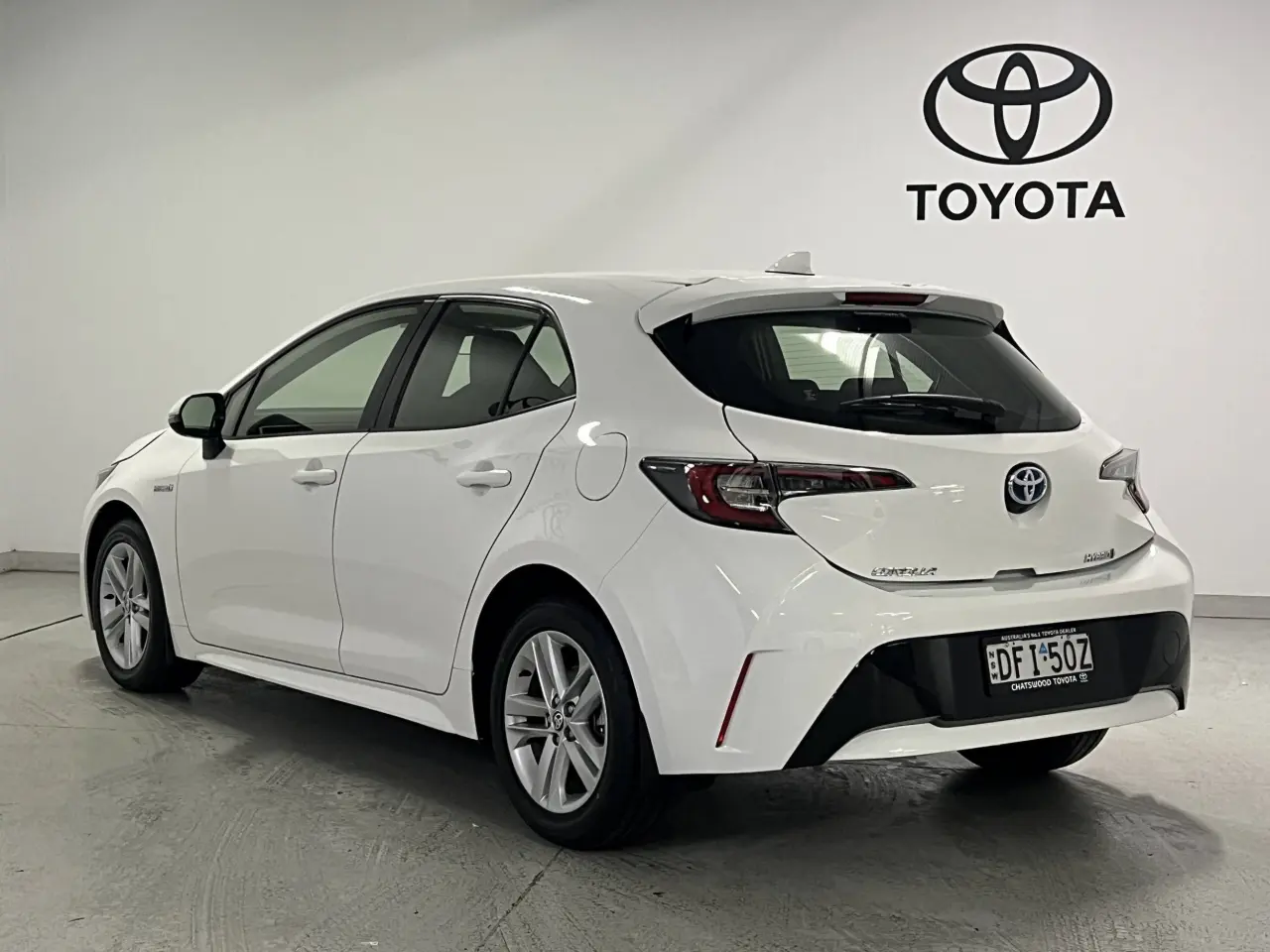 2020 TOYOTA COROLLA Gallery Image 8