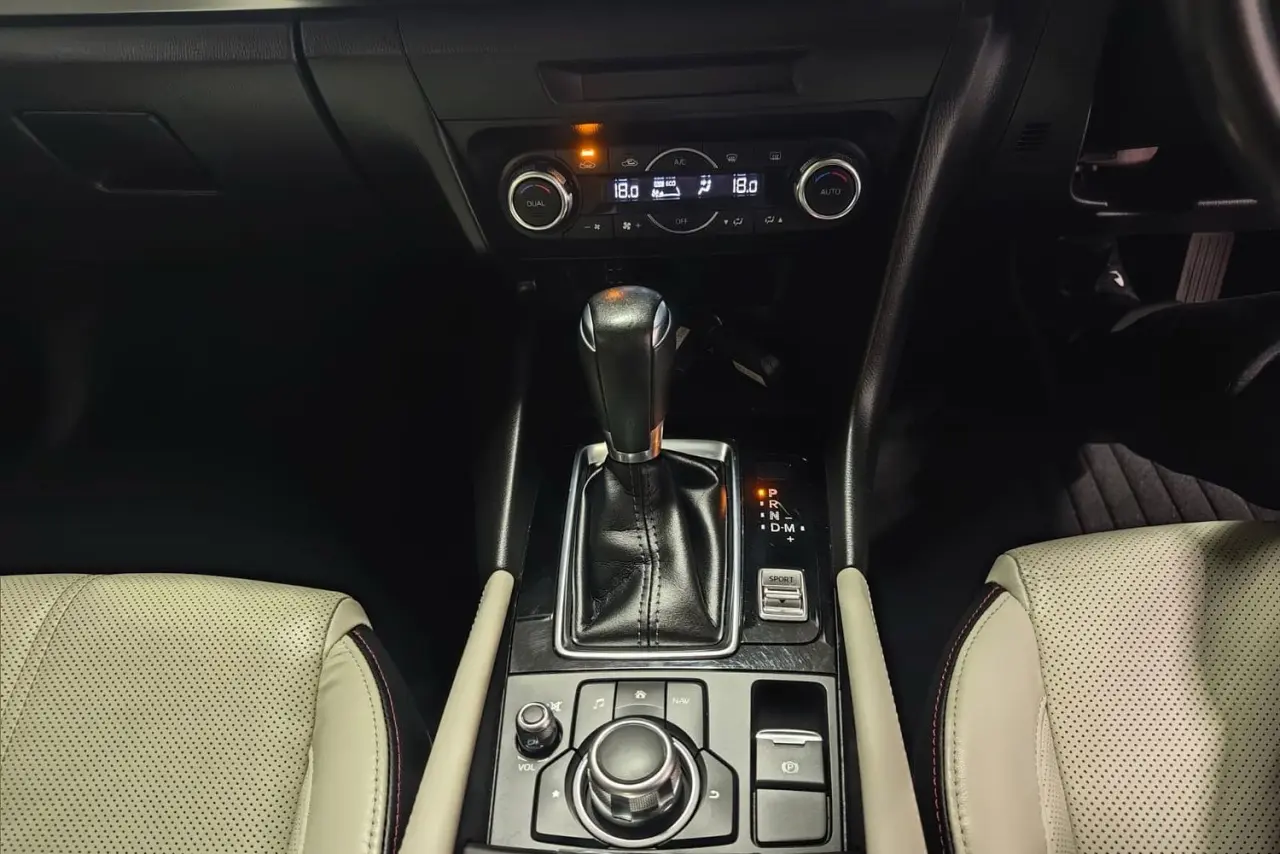 2016 Mazda 3 Gallery Image 17