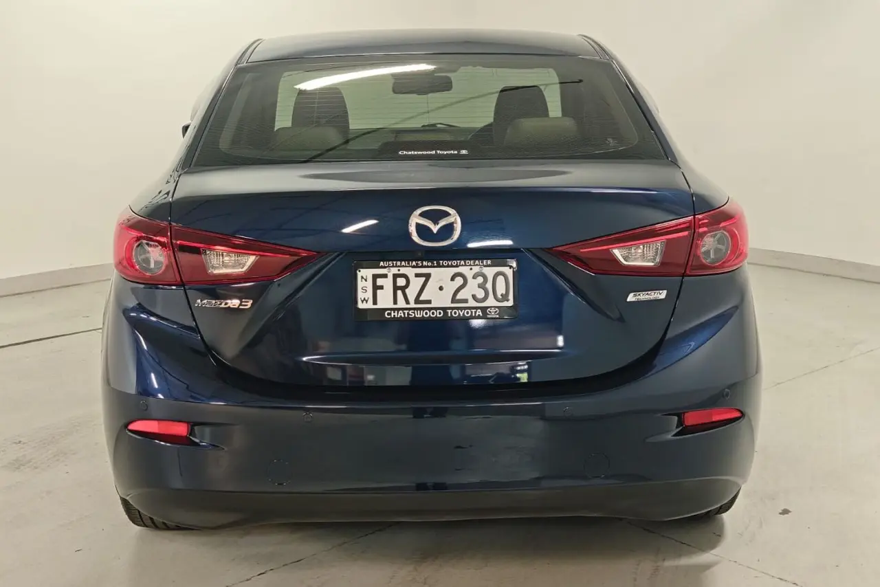 2016 Mazda 3 Gallery Image 5