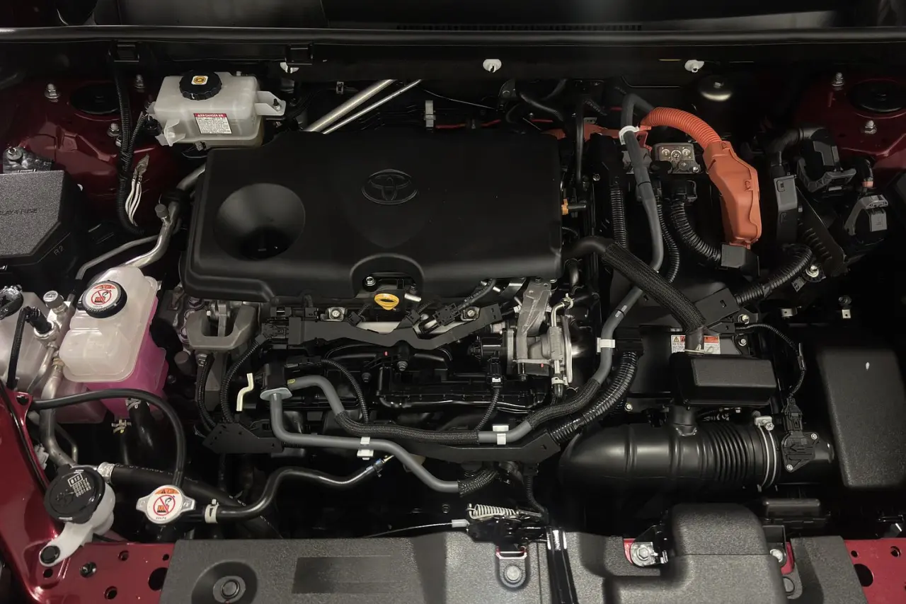 2020 Toyota RAV4 Gallery Image 21