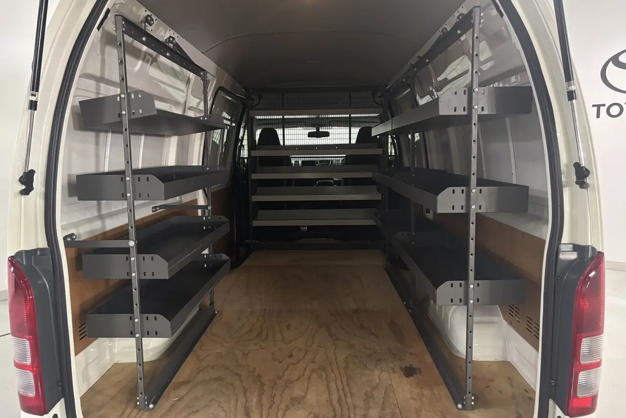 2016 Toyota Hiace Gallery Image 14