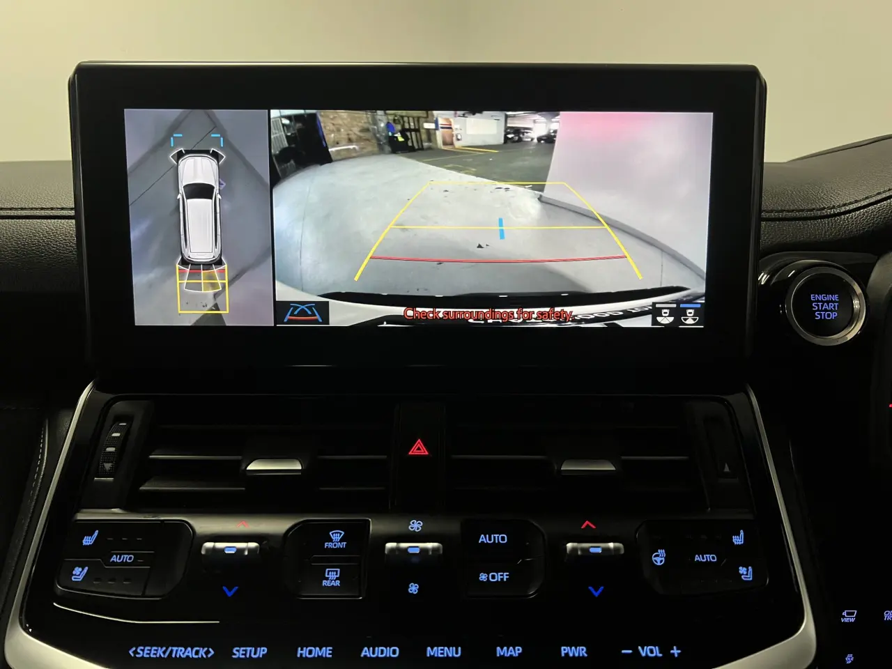 2022 TOYOTA LANDCRUISER Gallery Image 20