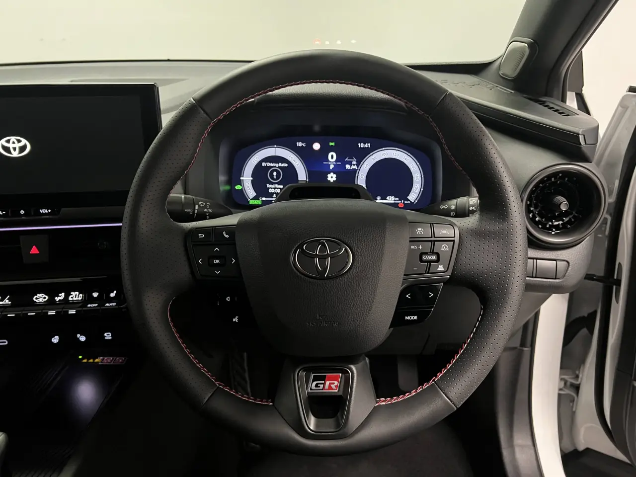 2024 TOYOTA C-HR HYBRID Gallery Image 16