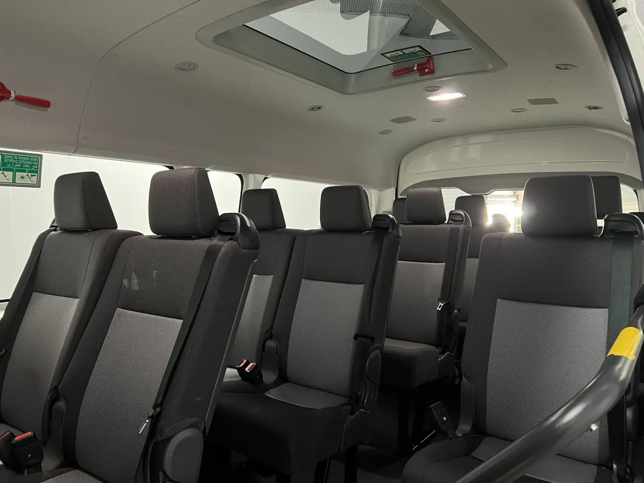 2021 TOYOTA HIACE Gallery Image 11