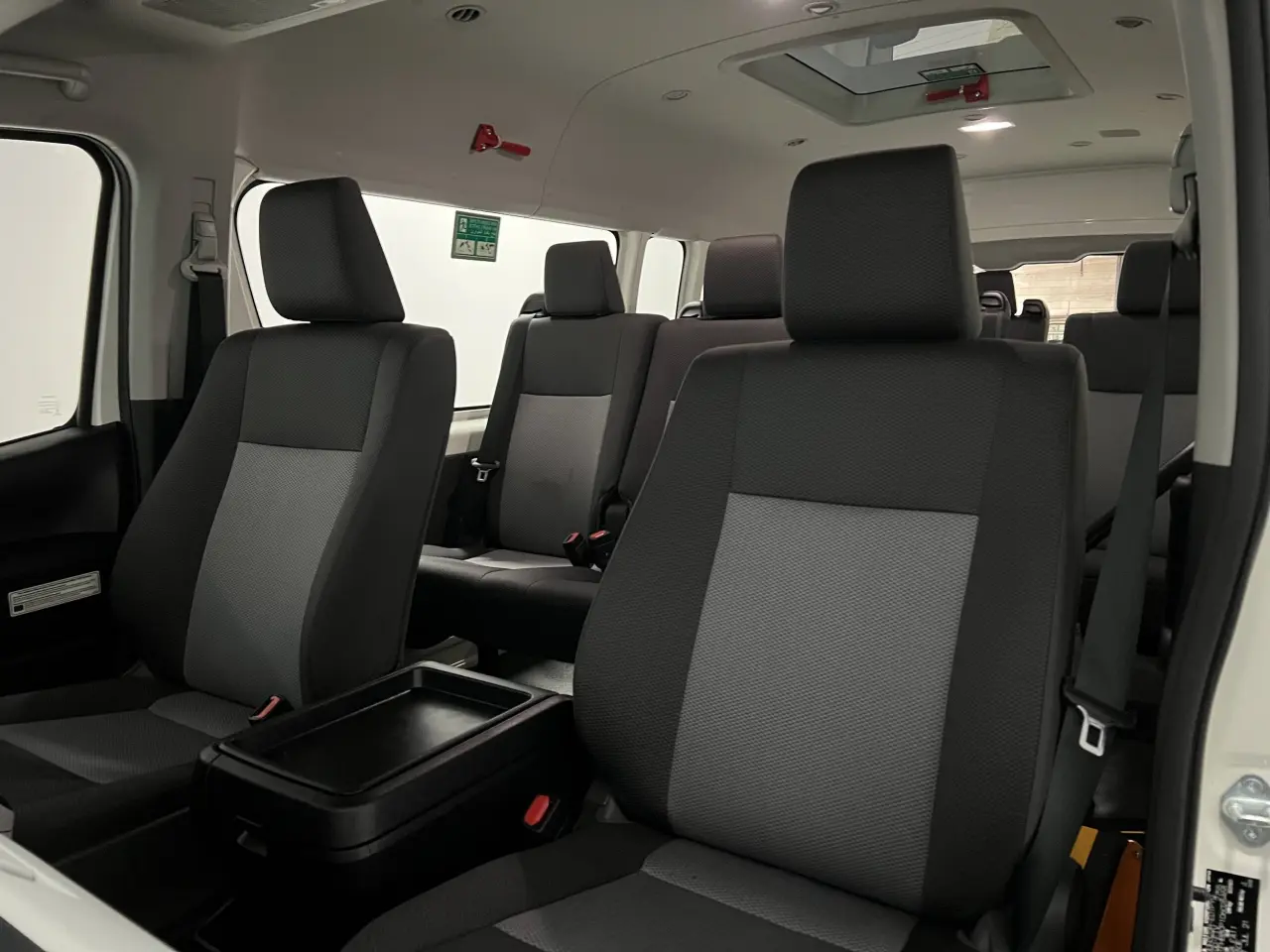 2021 TOYOTA HIACE Gallery Image 15
