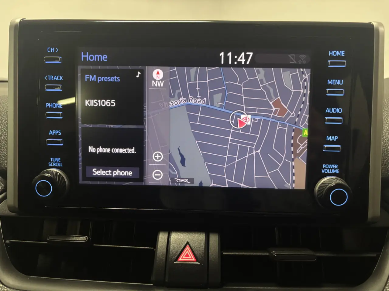 2020 TOYOTA RAV4 Gallery Image 17