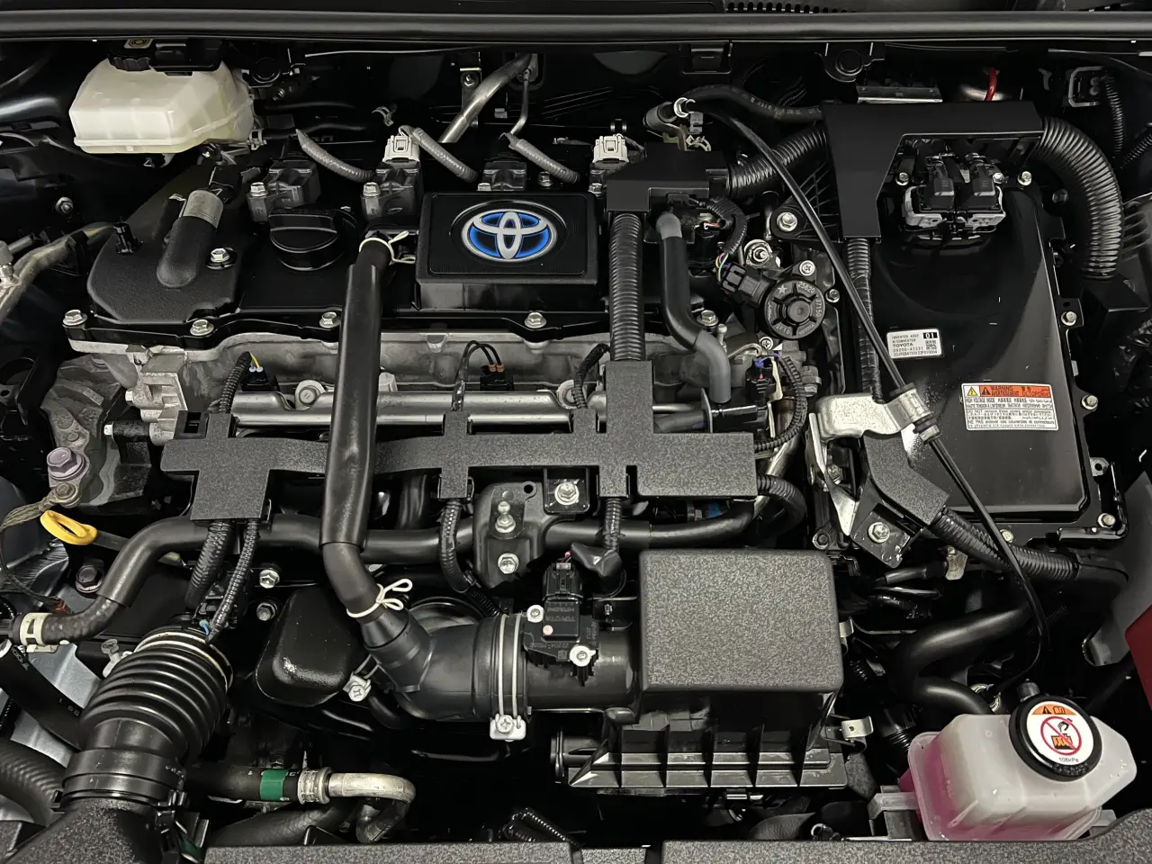 2022 TOYOTA COROLLA SEDAN HYBRID Gallery Image 21