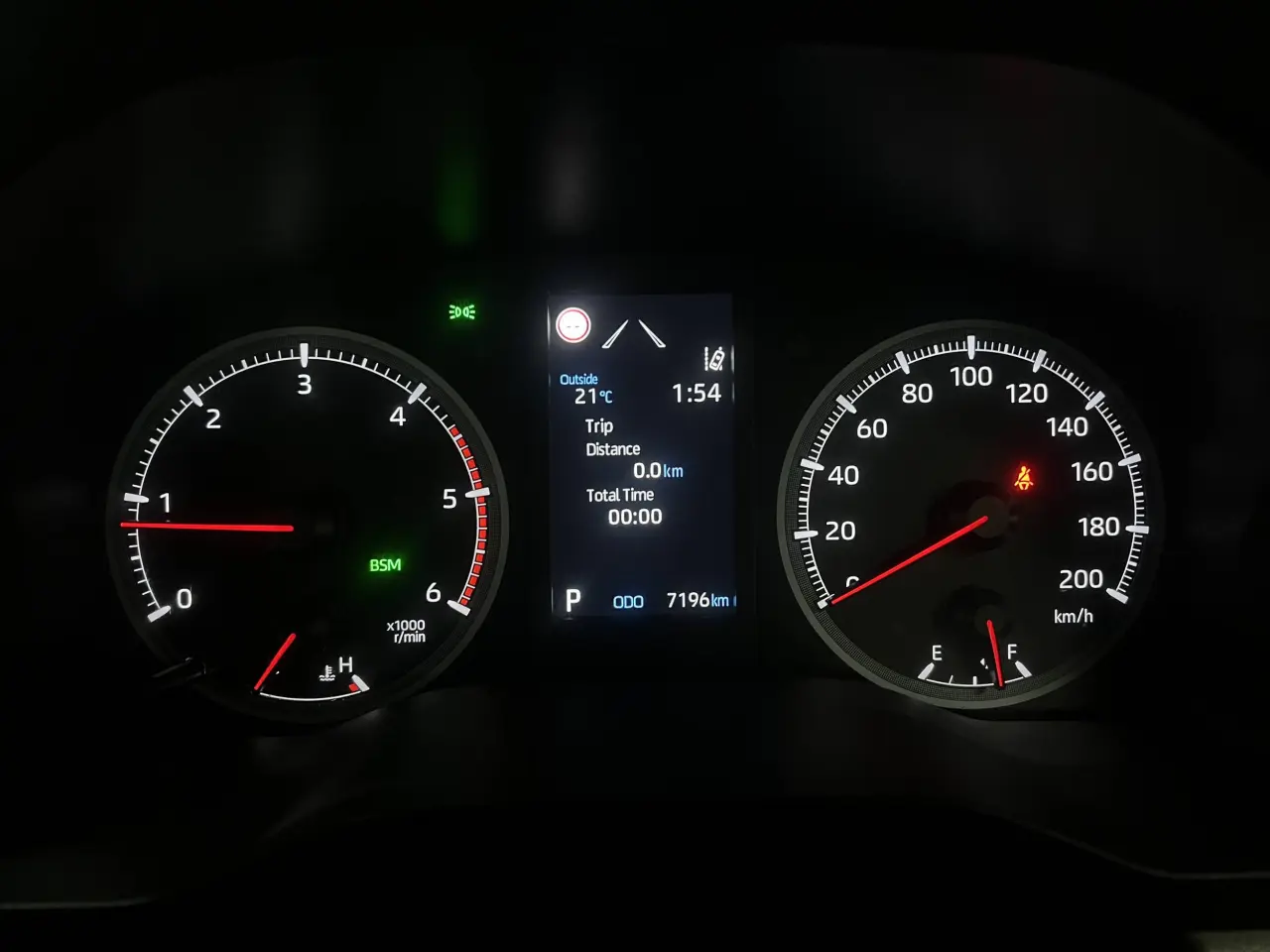 2024 TOYOTA HIACE Gallery Image 17