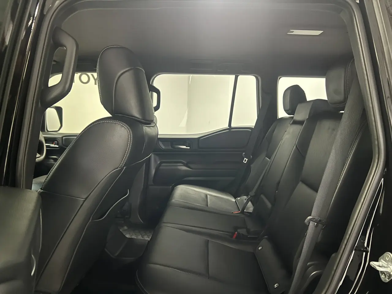 2024 TOYOTA PRADO Gallery Image 15