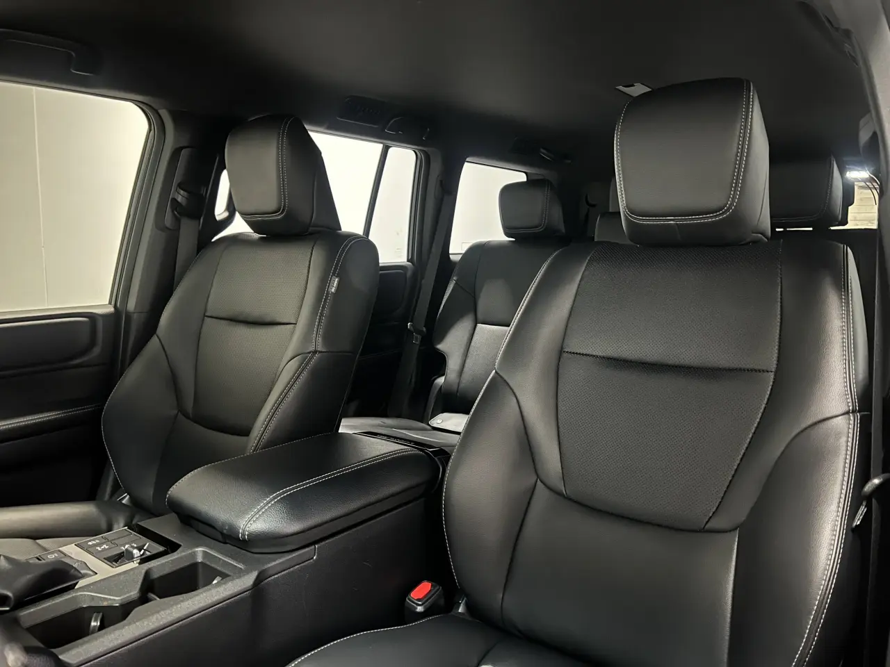 2024 TOYOTA PRADO Gallery Image 17