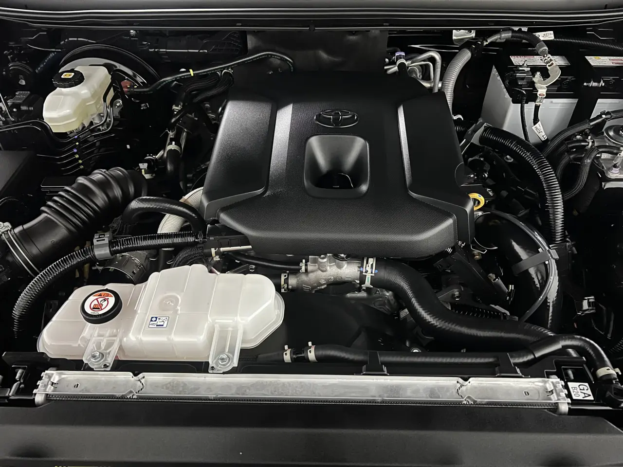 2024 TOYOTA PRADO Gallery Image 23