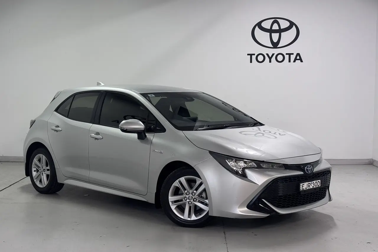 2020 Toyota Corolla Gallery Image 1