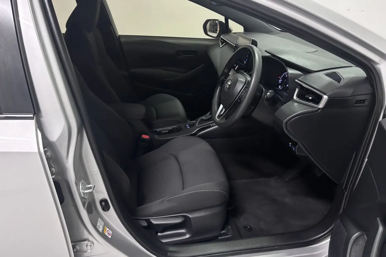 2020 Toyota Corolla Gallery Image 10