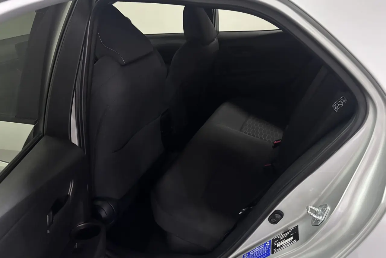 2020 Toyota Corolla Gallery Image 13