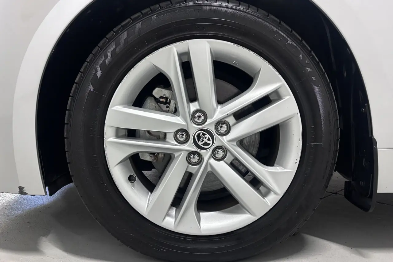 2020 Toyota Corolla Gallery Image 5