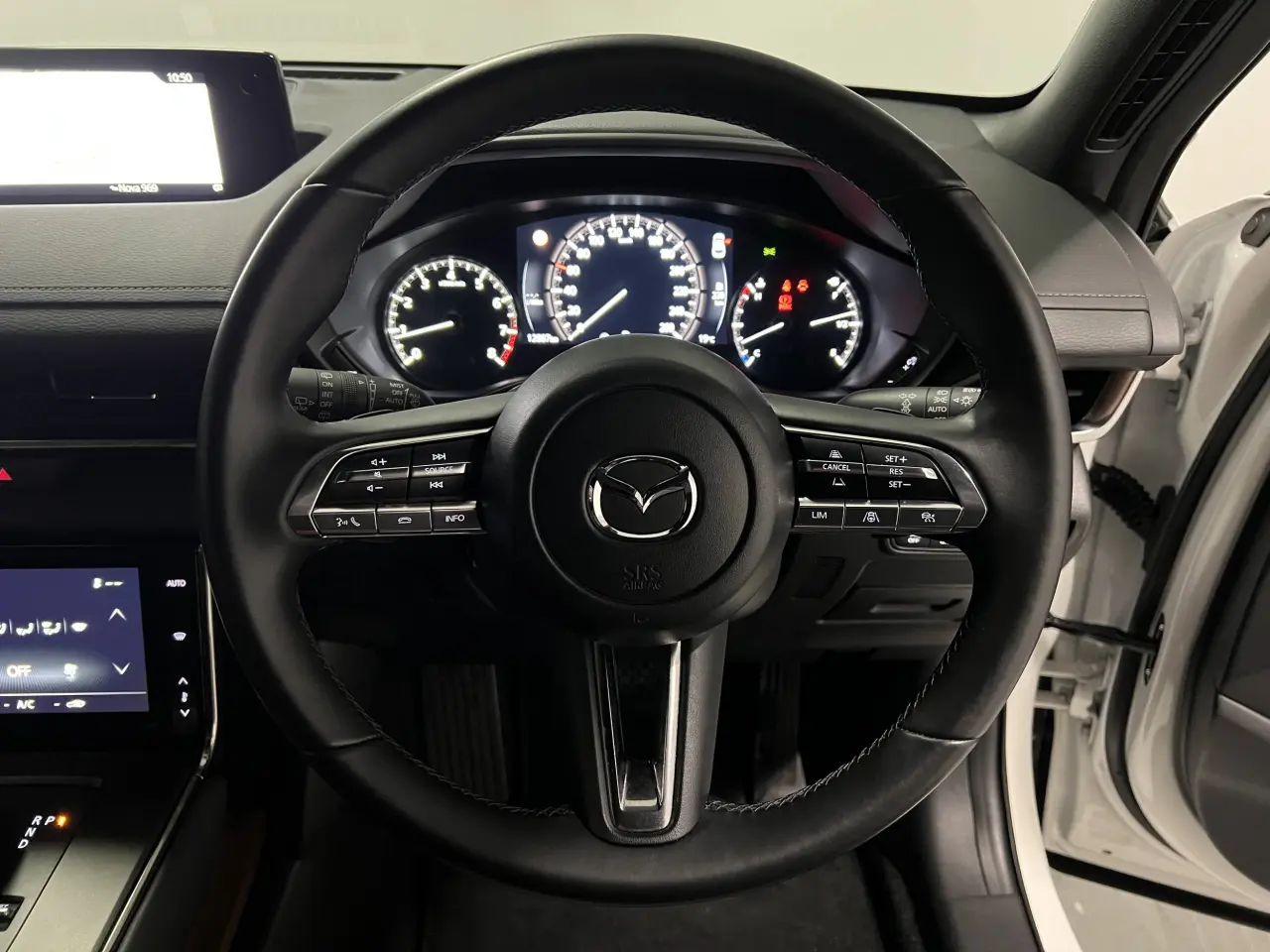 2023 MAZDA MX-30 Gallery Image 18
