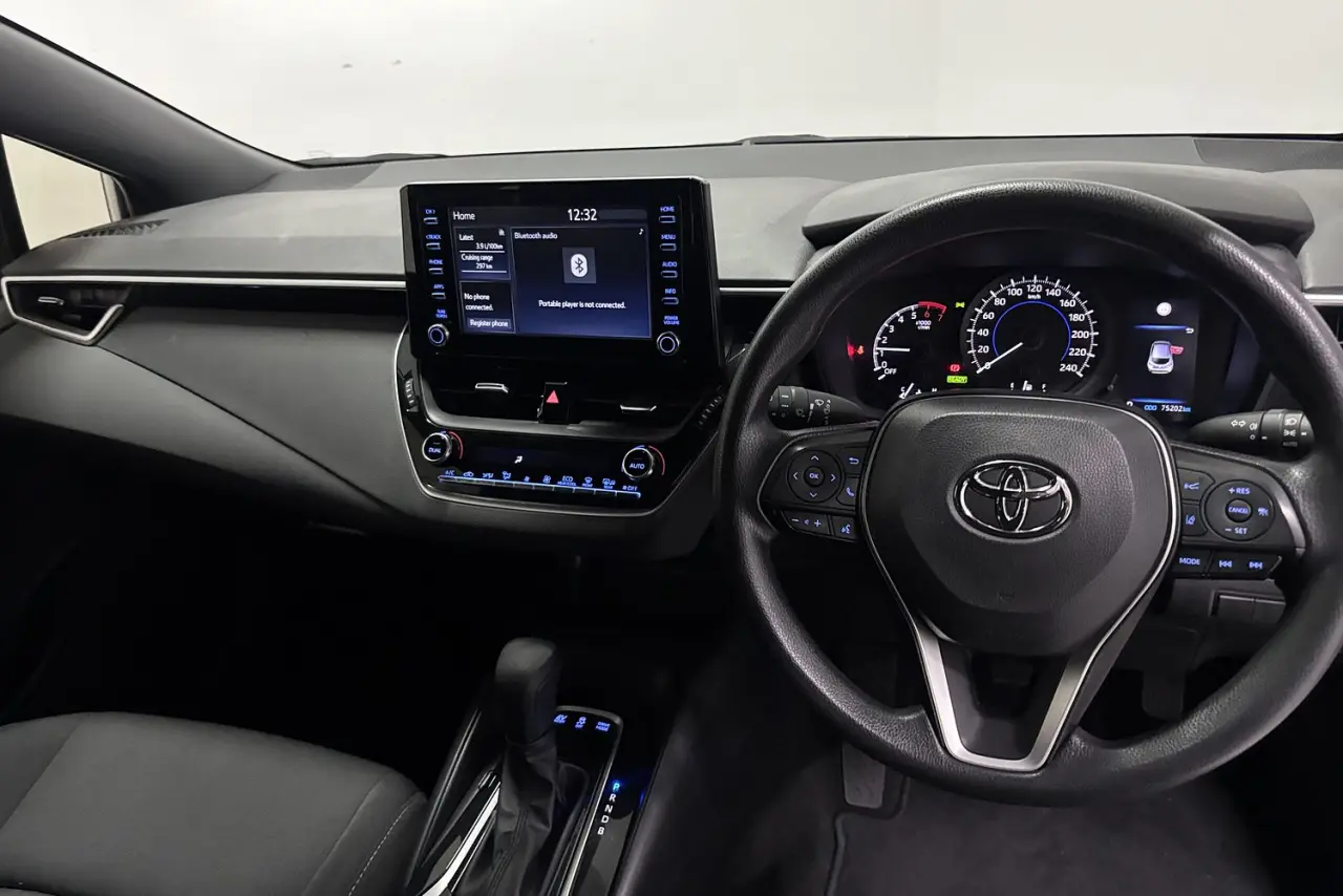 2022 Toyota Corolla Gallery Image 16