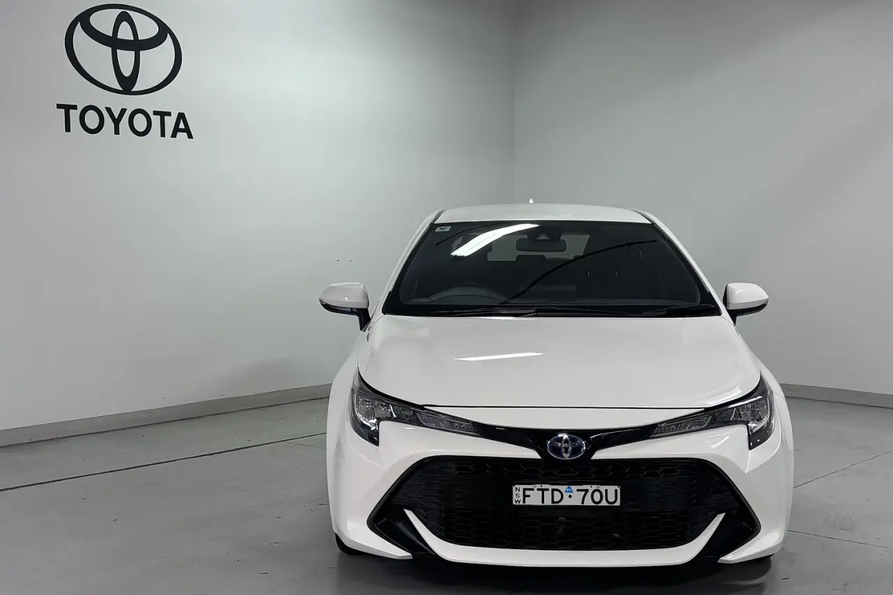 2022 Toyota Corolla Gallery Image 2