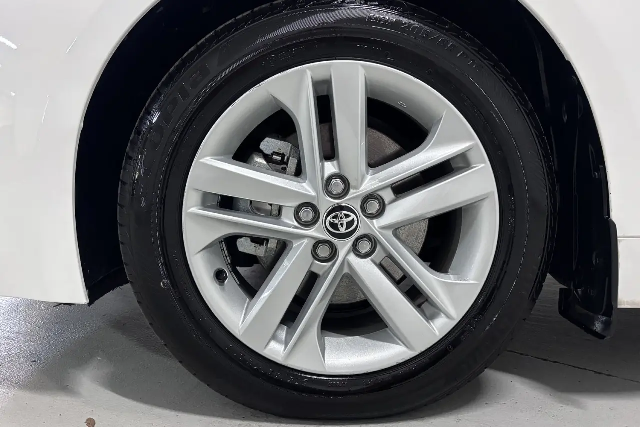 2022 Toyota Corolla Gallery Image 5