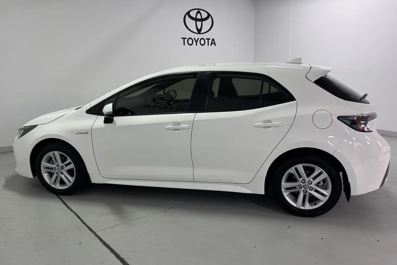 2022 Toyota Corolla Gallery Image 8