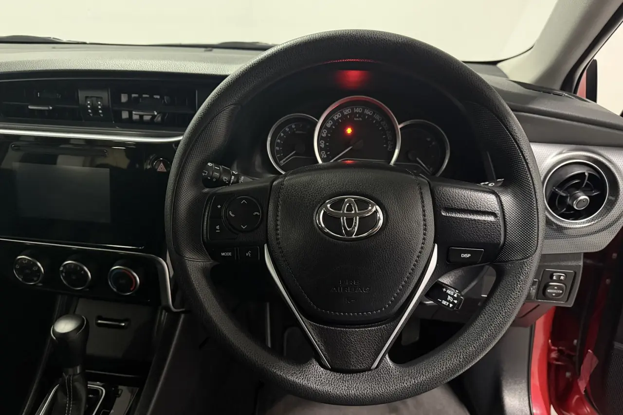 2016 Toyota Corolla Gallery Image 14