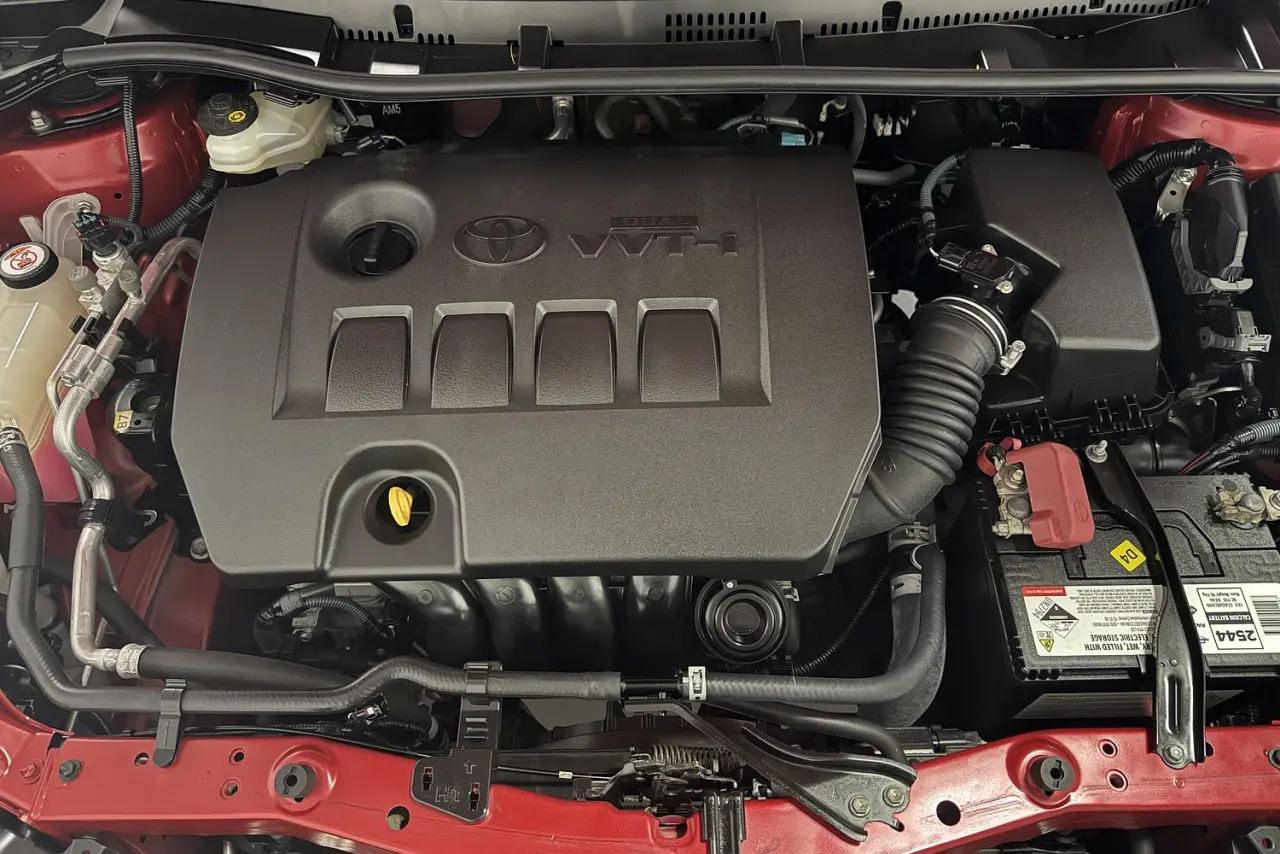 2016 Toyota Corolla Gallery Image 19