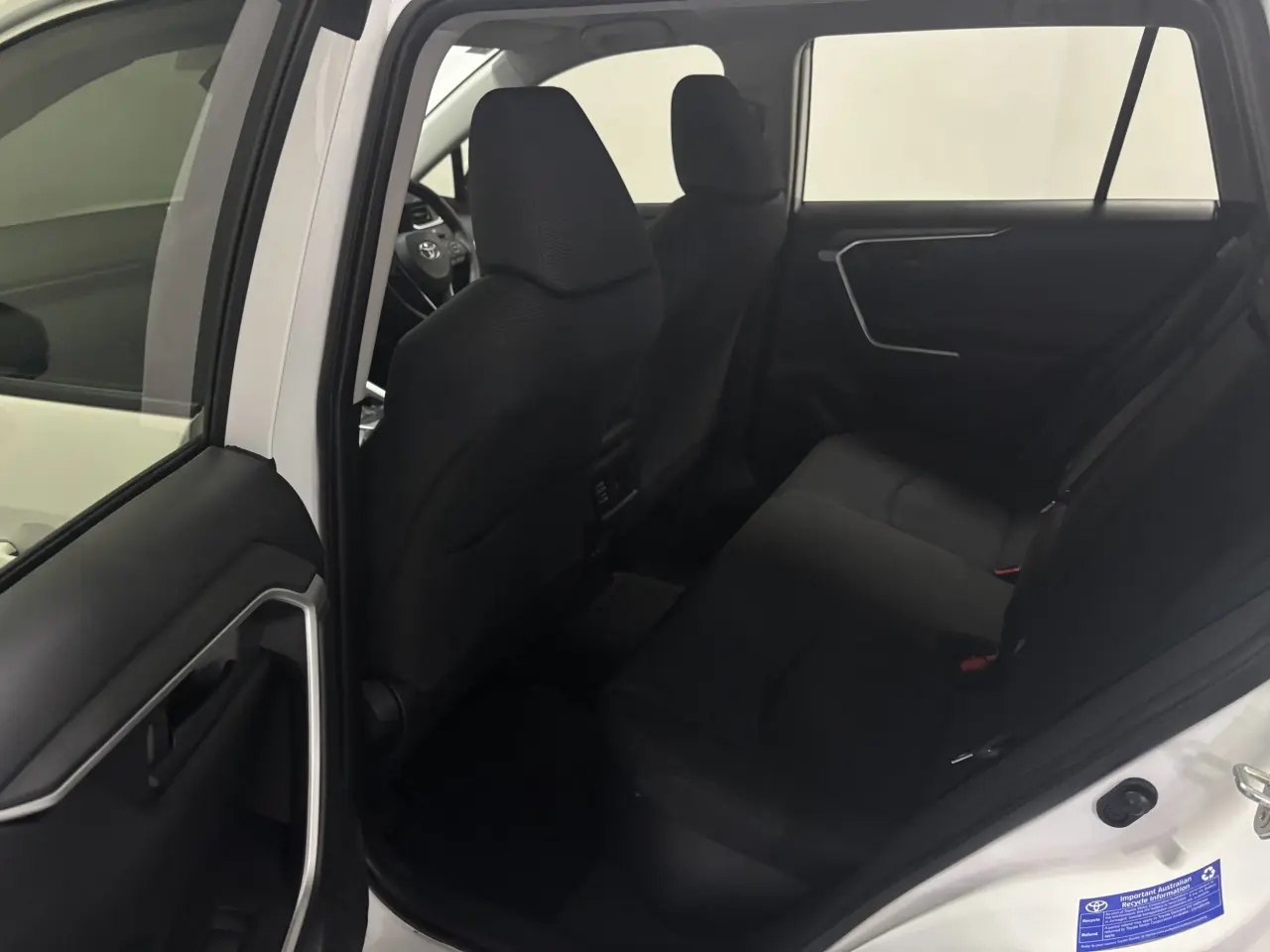 2024 TOYOTA RAV4 HYBRID Gallery Image 13