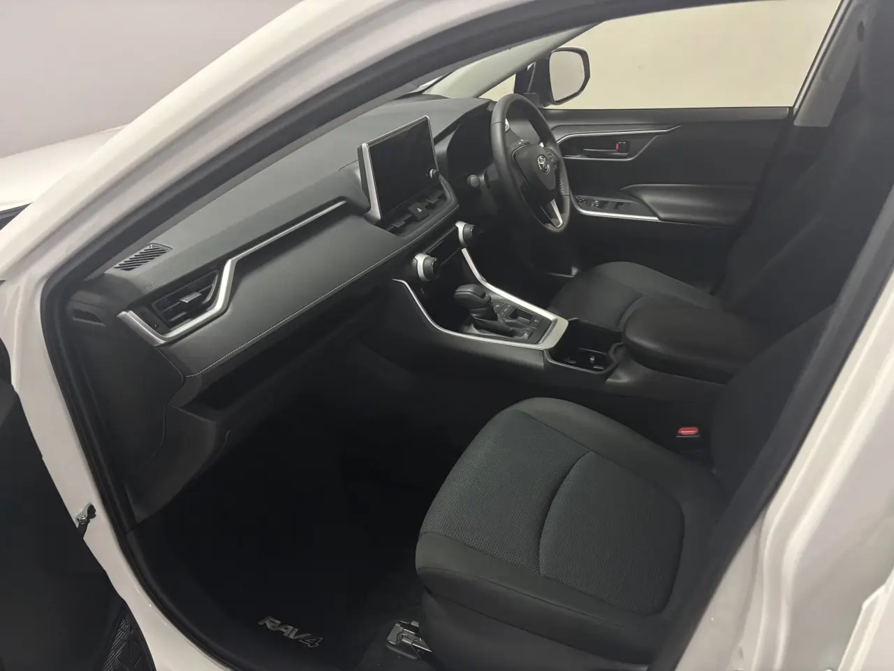 2024 TOYOTA RAV4 HYBRID Gallery Image 14