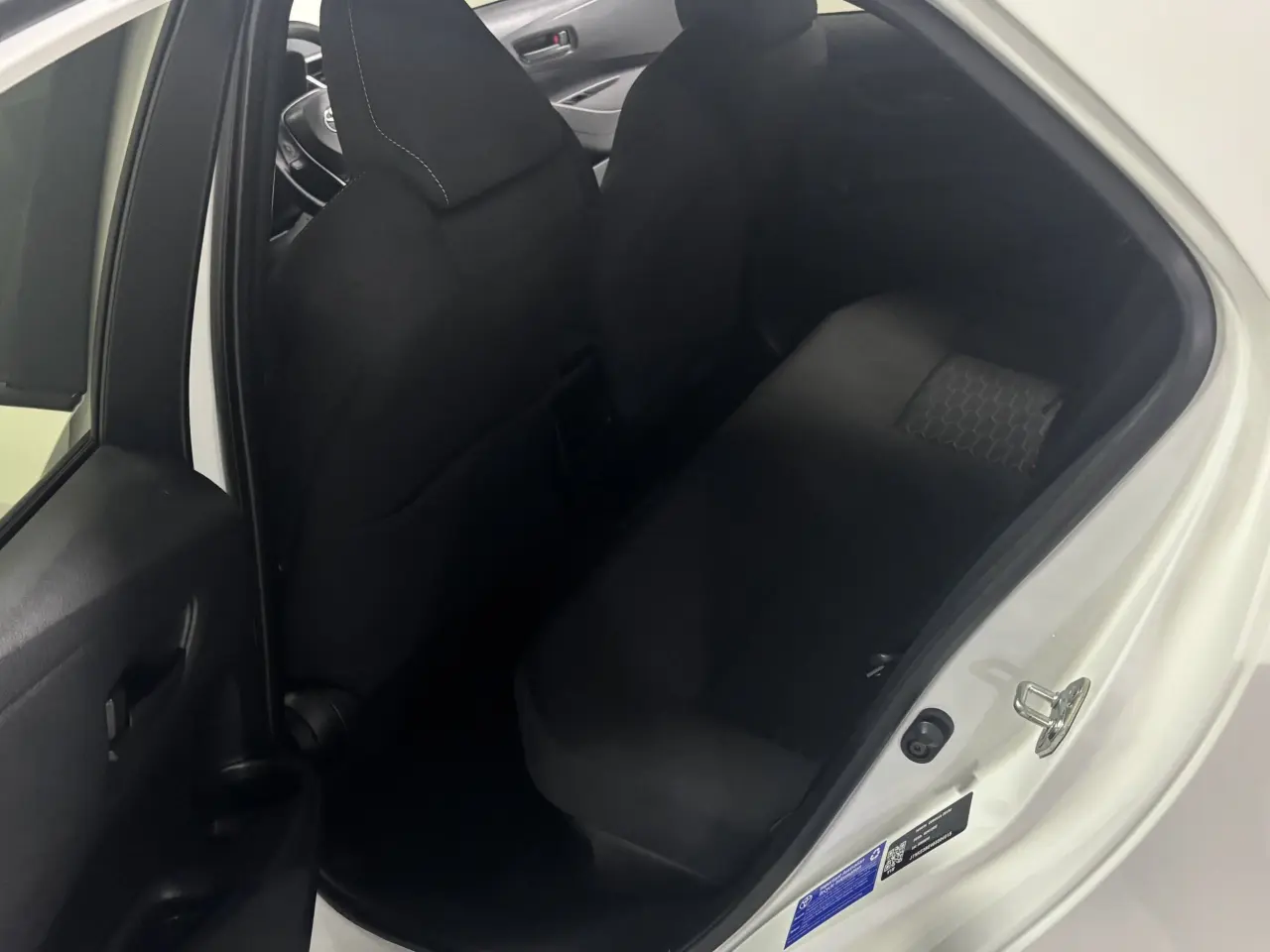 2022 TOYOTA COROLLA Gallery Image 13