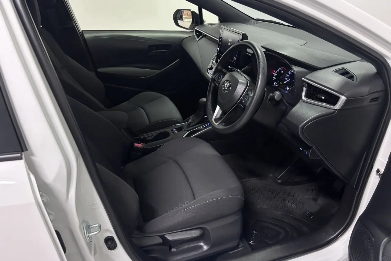 2020 Toyota Corolla Gallery Image 10