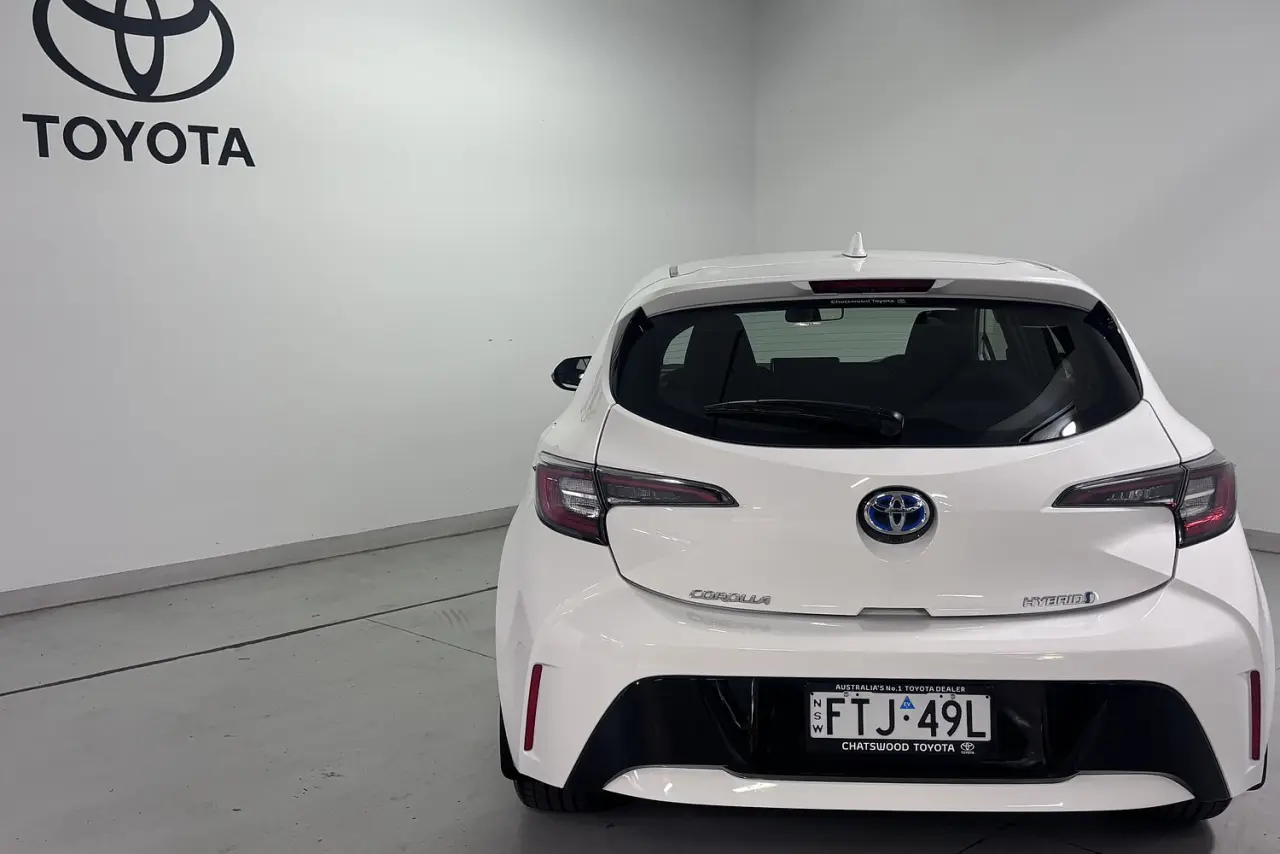 2020 Toyota Corolla Gallery Image 6