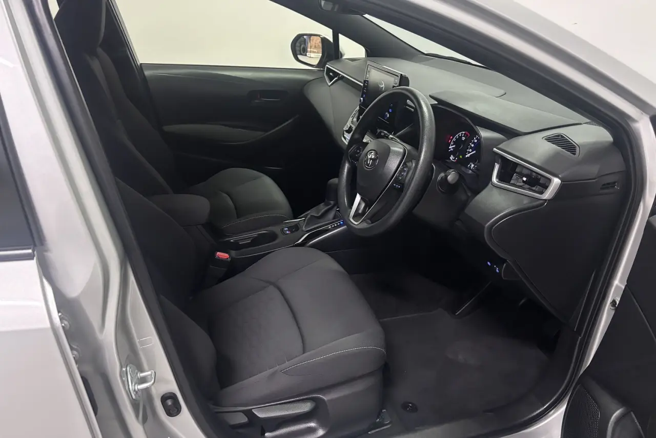 2021 Toyota Corolla Gallery Image 10