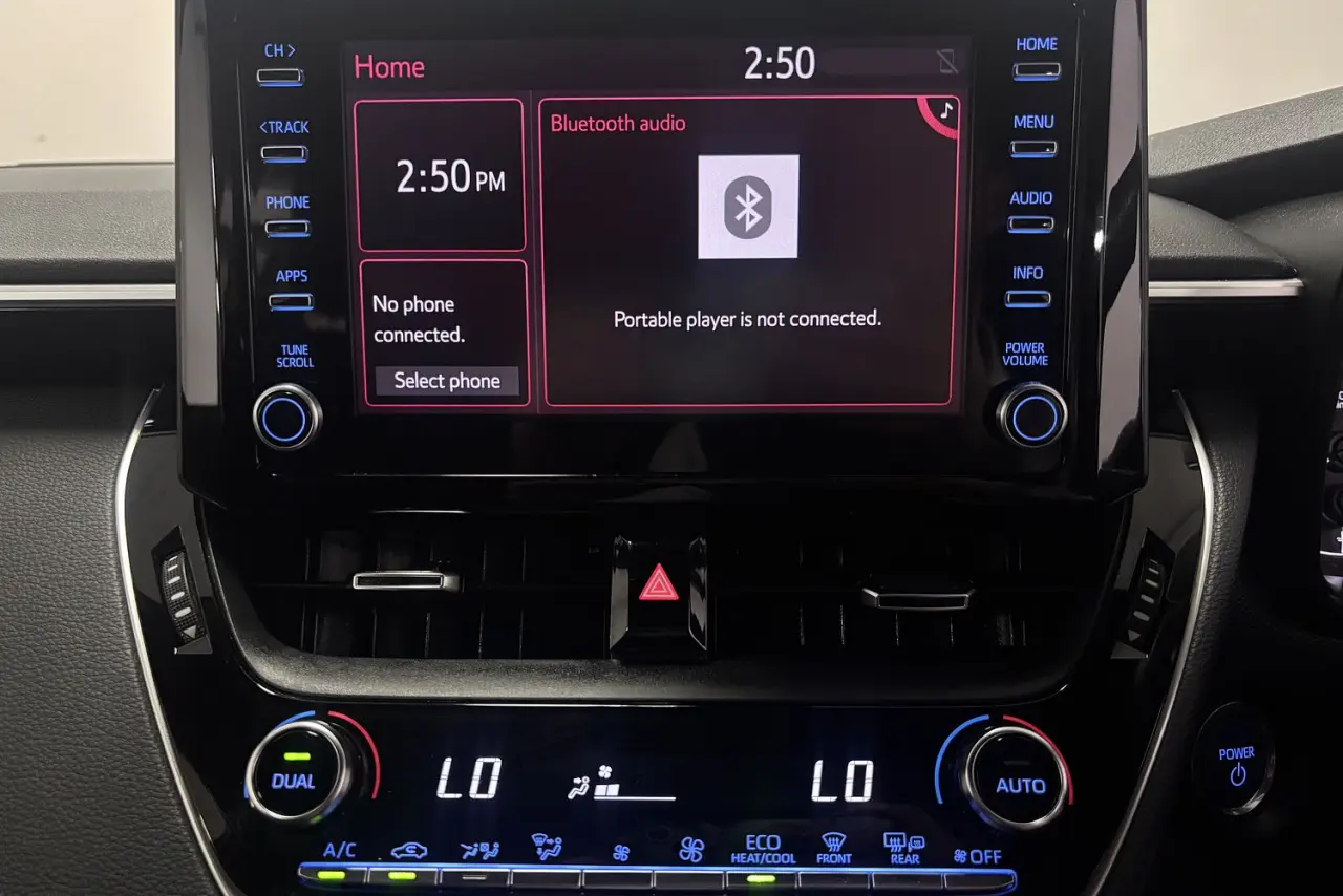 2021 Toyota Corolla Gallery Image 17