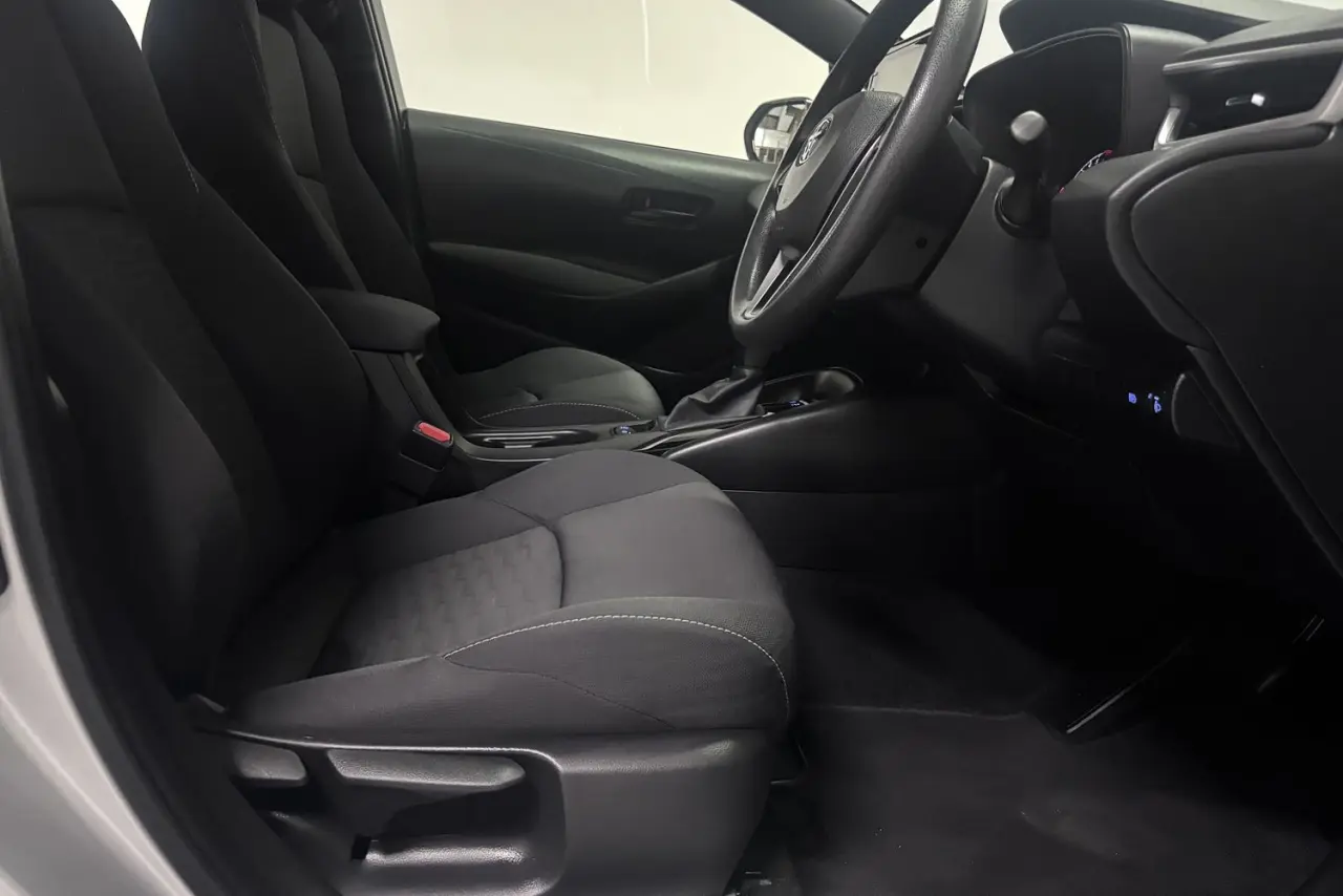 2021 Toyota Corolla Gallery Image 19