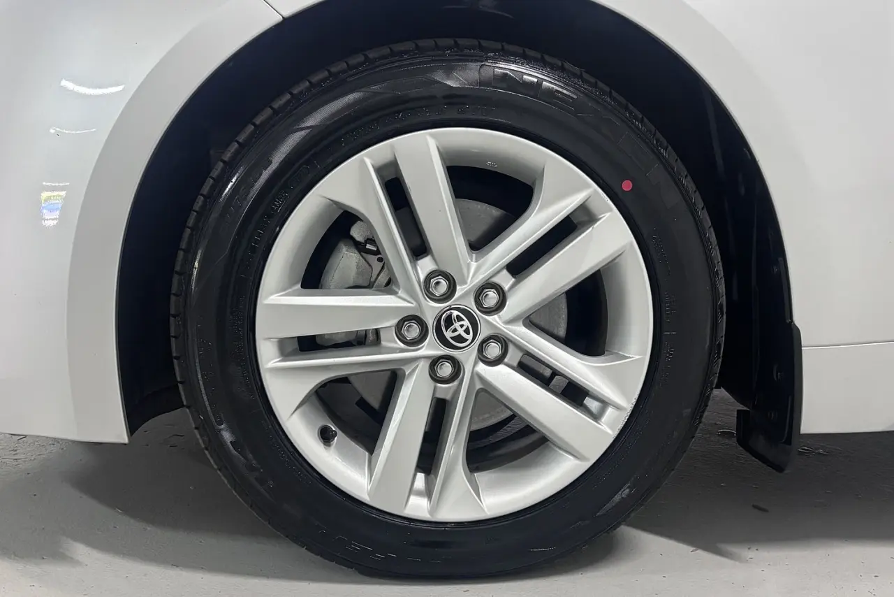 2021 Toyota Corolla Gallery Image 5